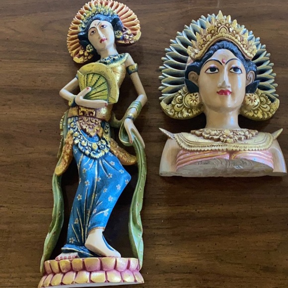 Vintage Balinese Peacock Dancer - Picture 2 of 11